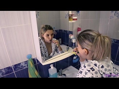 ❤️ Hack með unga í náttfötum endar oral ásamt í rass - lety black ️ Fokking á klám is.xxxgr.ru ❤